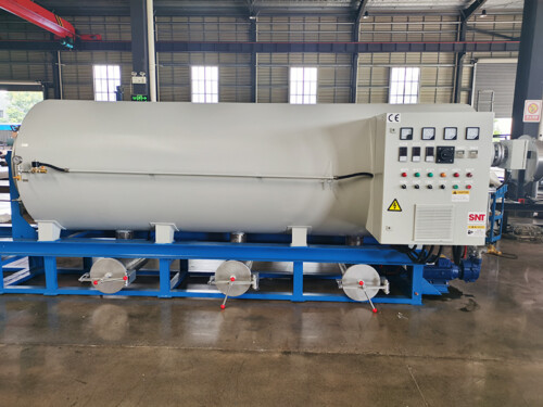 Vacuum furnace for cleaning of screw2